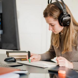 Online Tutor in Australia from a Parent Perspective Benefits Study Tips
